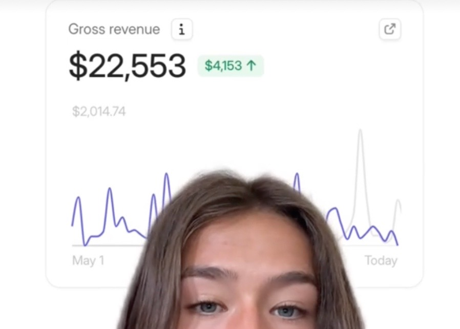 Top of Jade's face and in the background her alleged earnings.